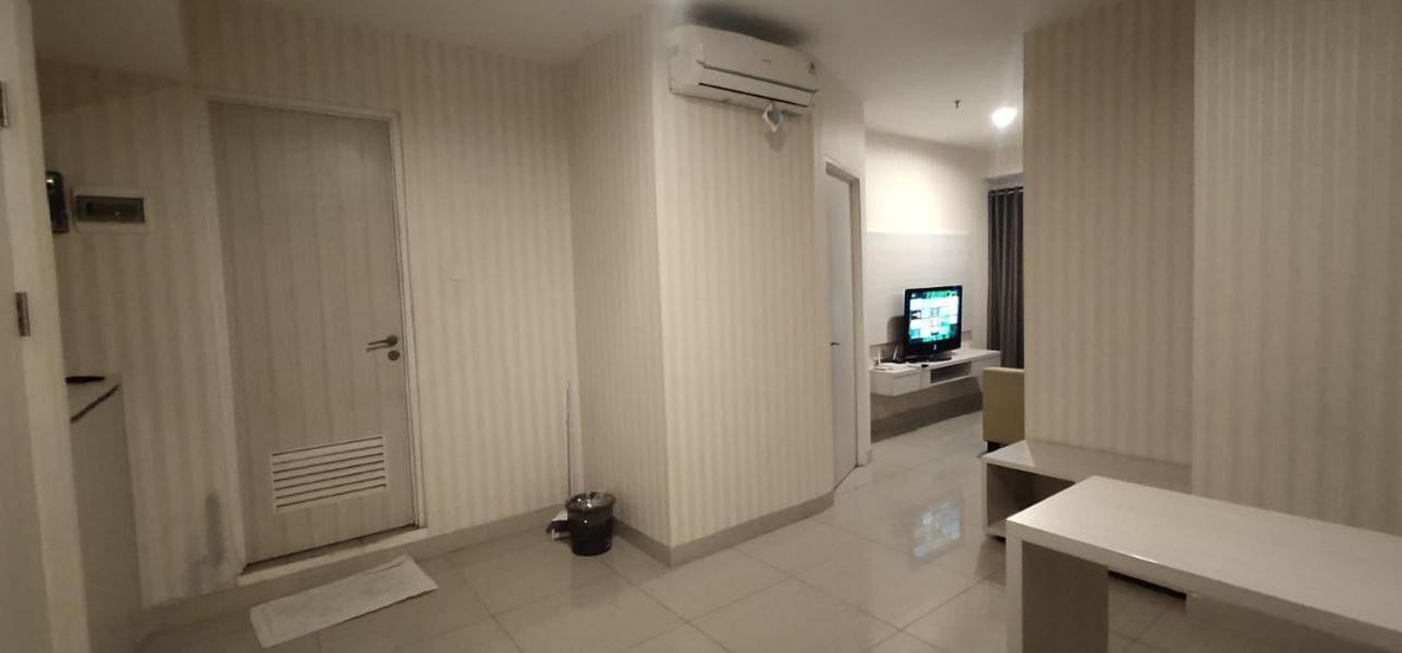 Apartemen Grand Kamala Lagoon Studio By Bonzela Property Бекасі Екстер'єр фото